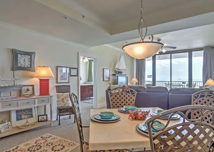 Beachfront Bliss On Dauphin Island With Pool Access!