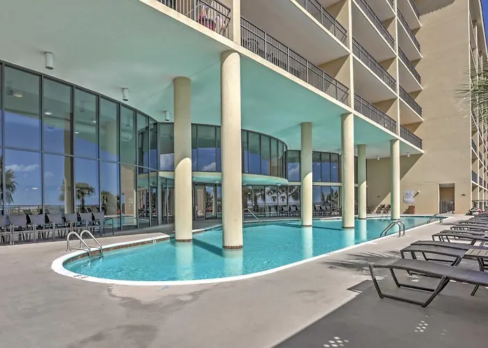 Beachfront Bliss On Dauphin Island With Pool Access!