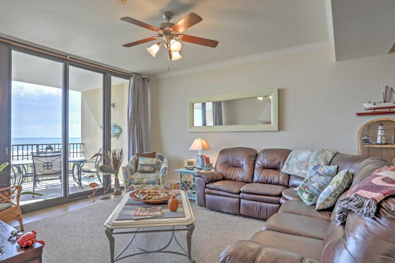 Beachfront Bliss On With Pool Access! *