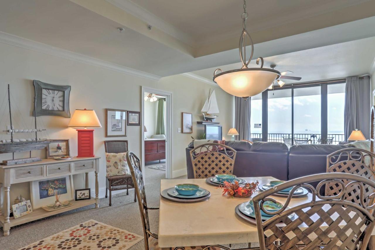 Beachfront Bliss On With Pool Access! *