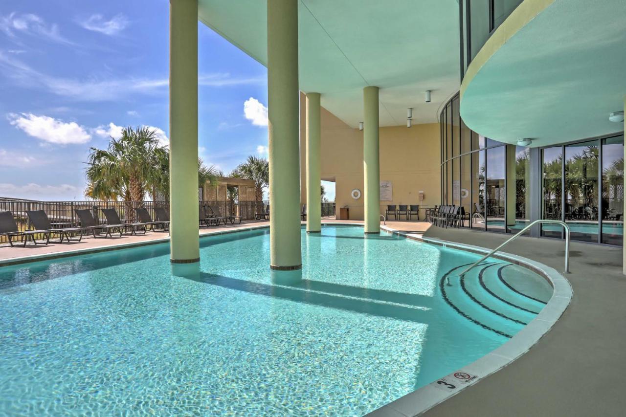 Beachfront Bliss On With Pool Access! *